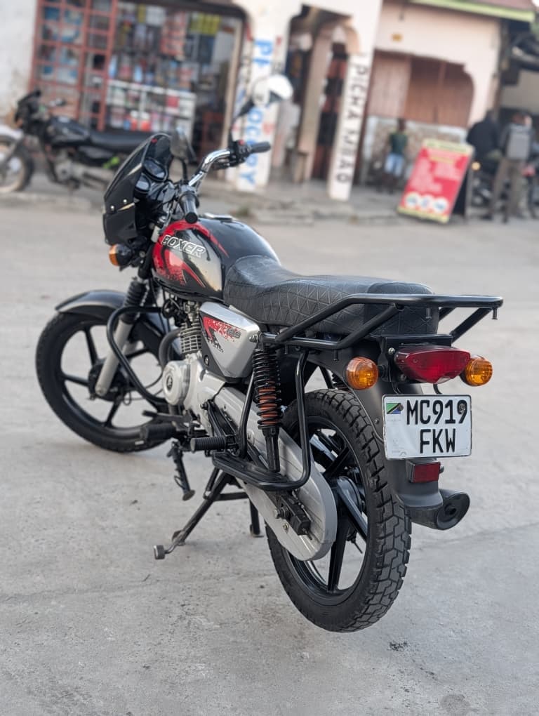 Street 150 — Red