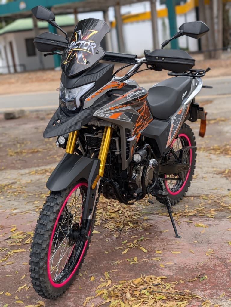 Adventure 200 — Orange Edition